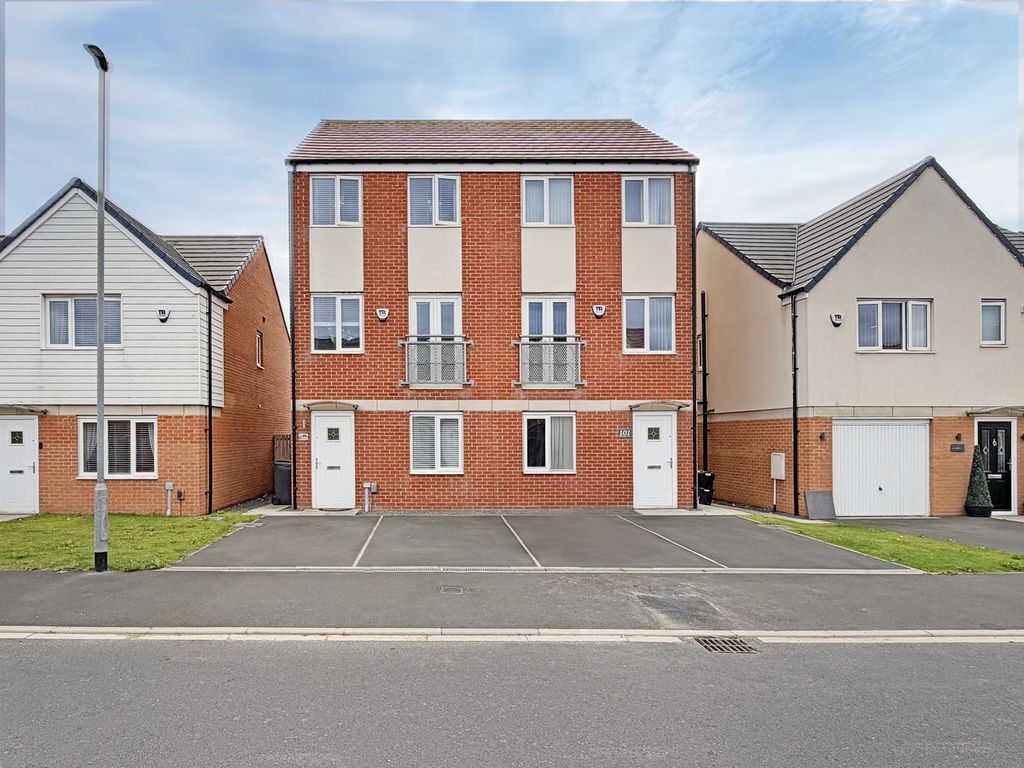 Property photo 1 of 39