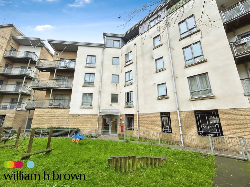 Property photo 1 of 8 Front