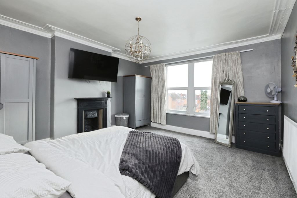 Additional image 6 of 5 bed semi-detached house for saleNortholme, Gainsborough DN21