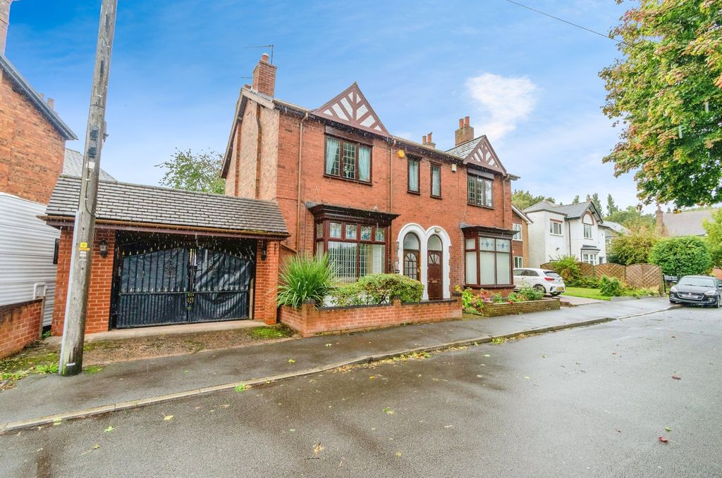 Property photo 1 of 17 Photo