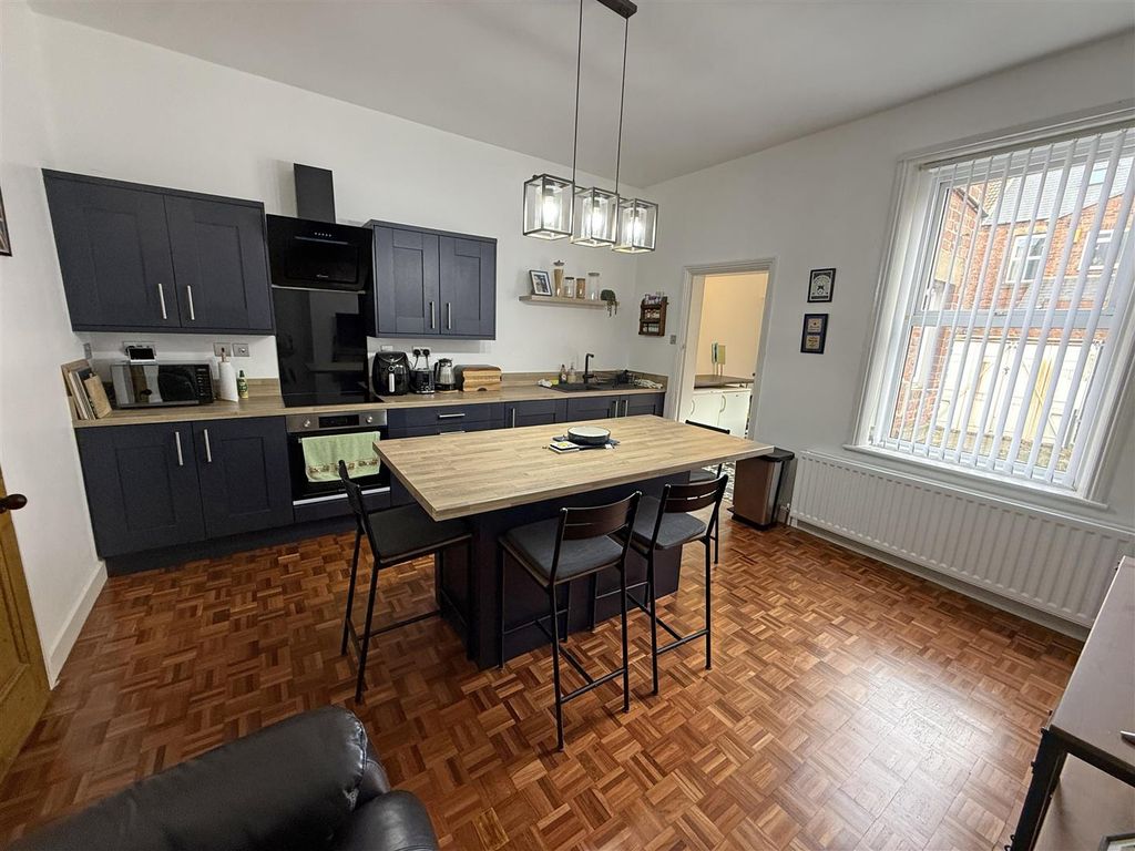 Property photo 2 of 12 Kitchen A1.Jpg