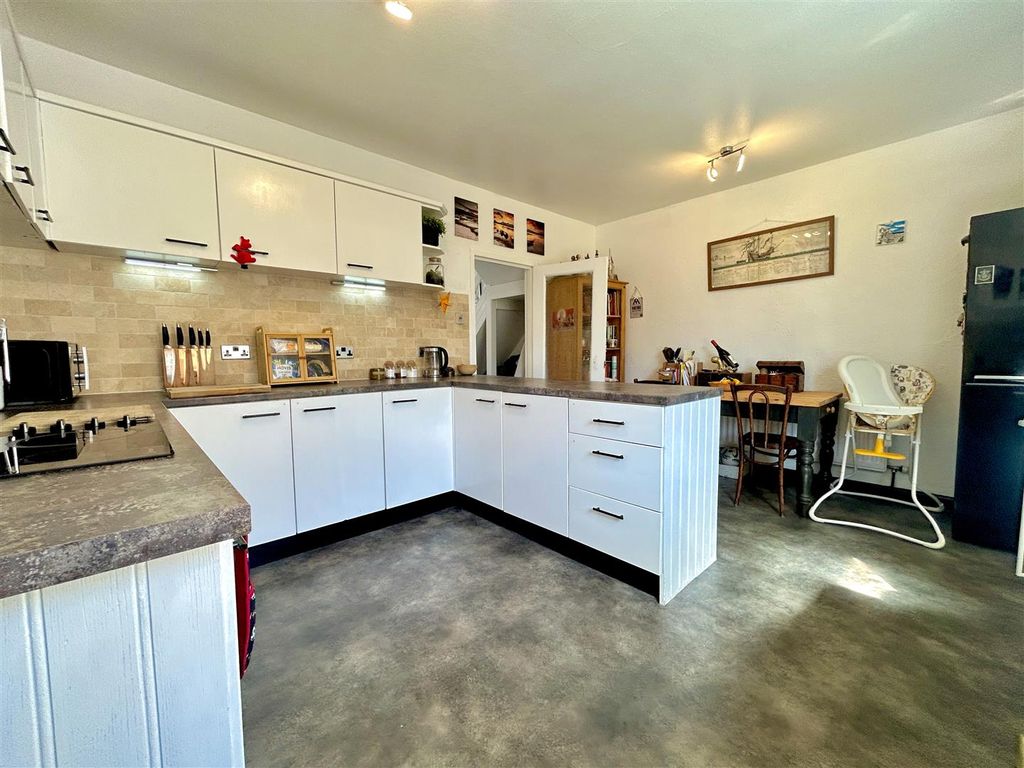 Property photo 2 of 20 Img_8894.Jpeg