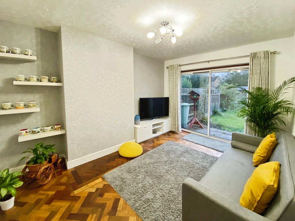 Property photo 2 of 10