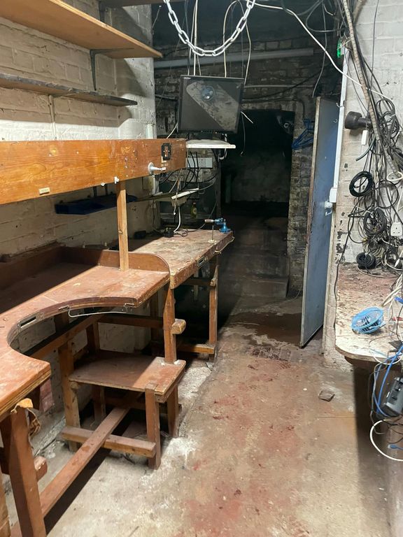 Property photo 2 of 8 Picture3.Jpg