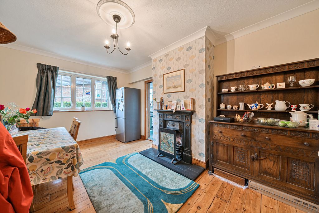 Property photo 2 of 22 1514174-45-6A9939...