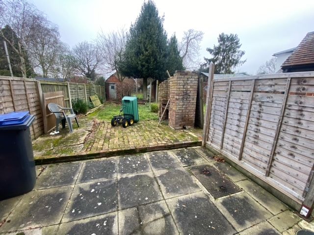 Property photo 2 of 7 Garden