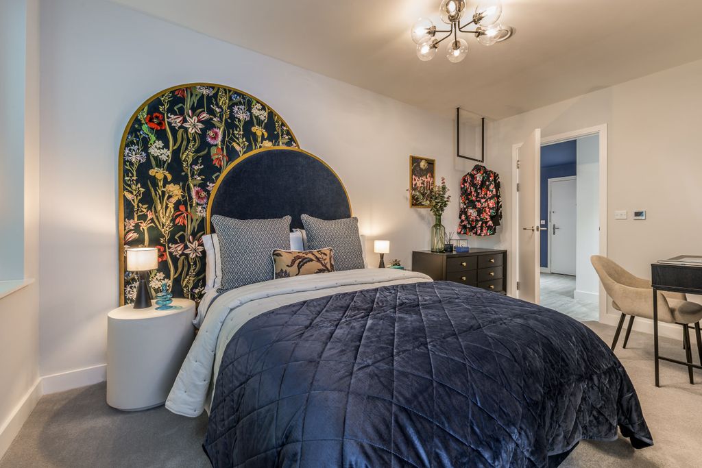 Additional image 7 of 2 bed flat for saleDagenham Green, Kent Avenue, Dagenham RM9