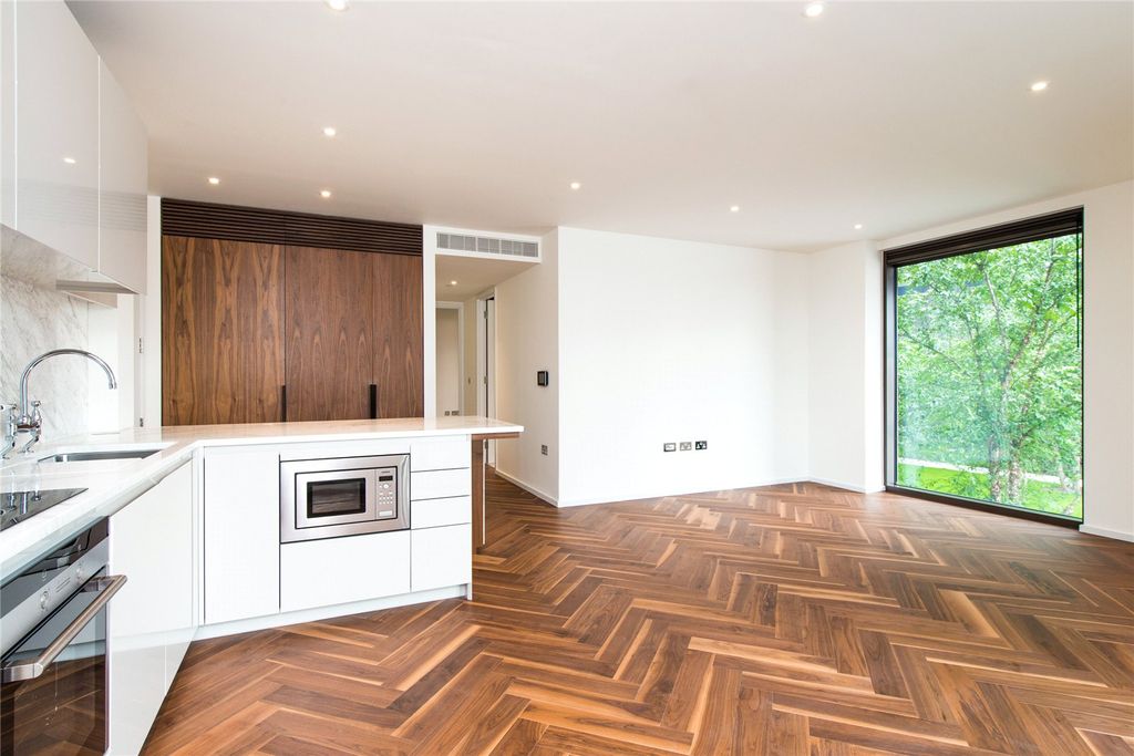 Property photo 1 of 8 Kitchen/Living Area
