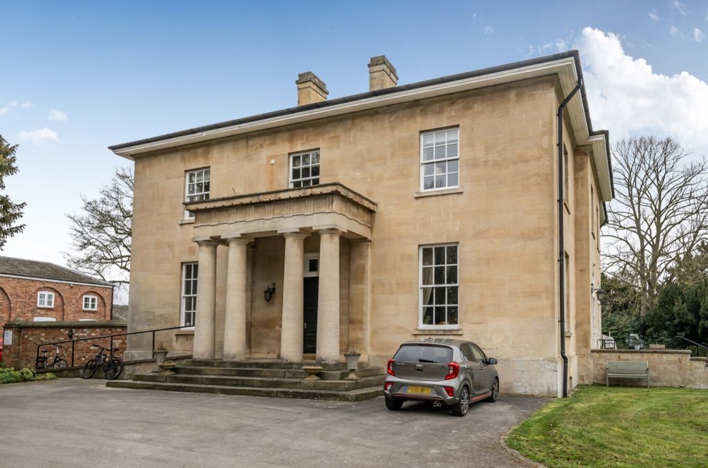 Property photo 1 of 10 1425254-2-69Aacaebb6Cf2