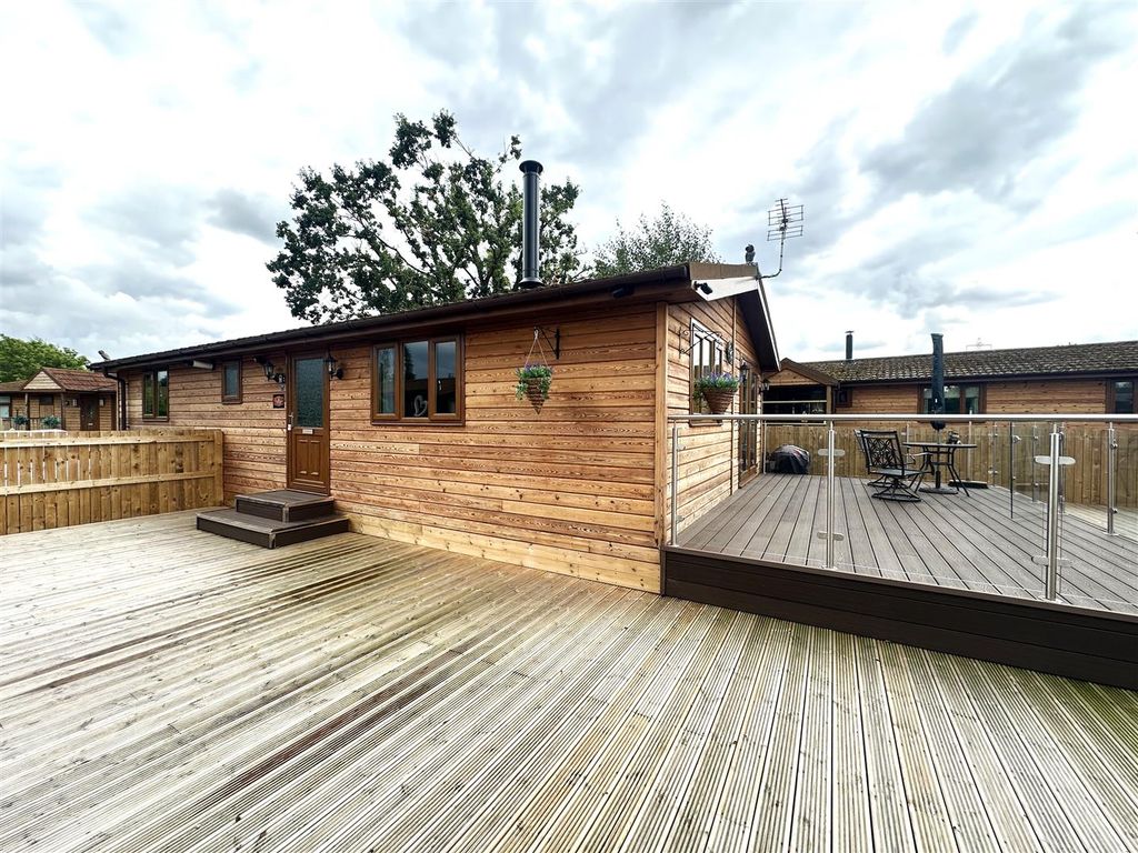 Property photo 1 of 29 17.Jpeg