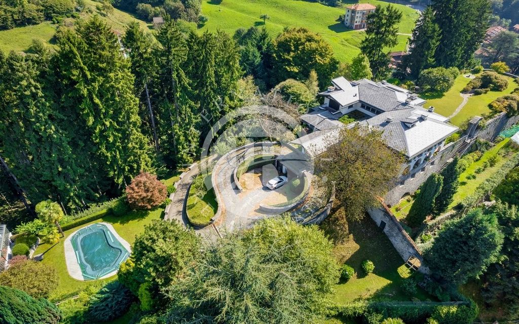 Property photo 2 of 30