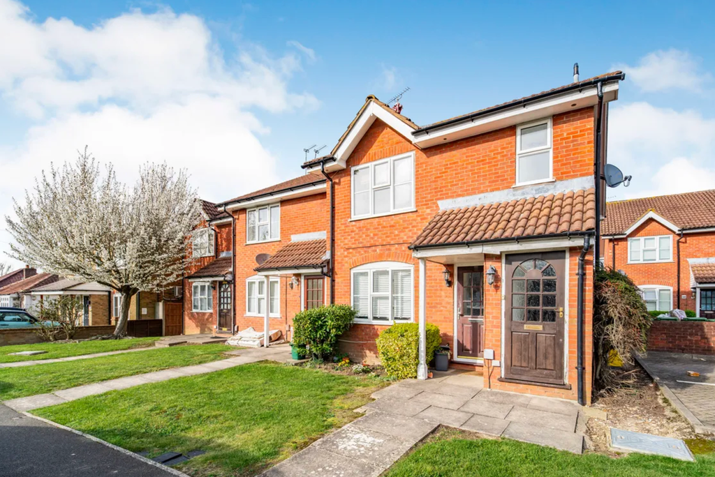 Property photo 1 of 8