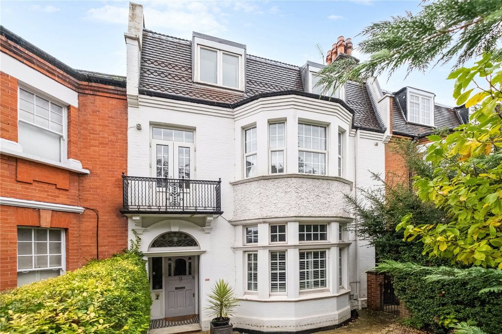 Property photo 1 of 18