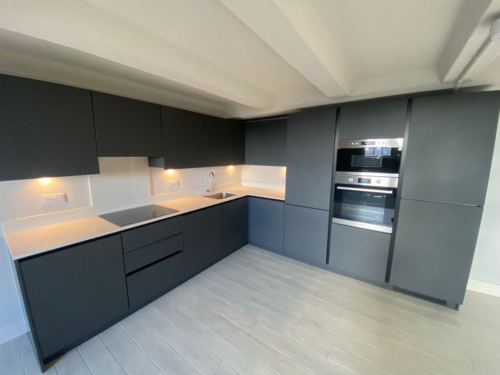 Property photo 2 of 7 2. Kitchen