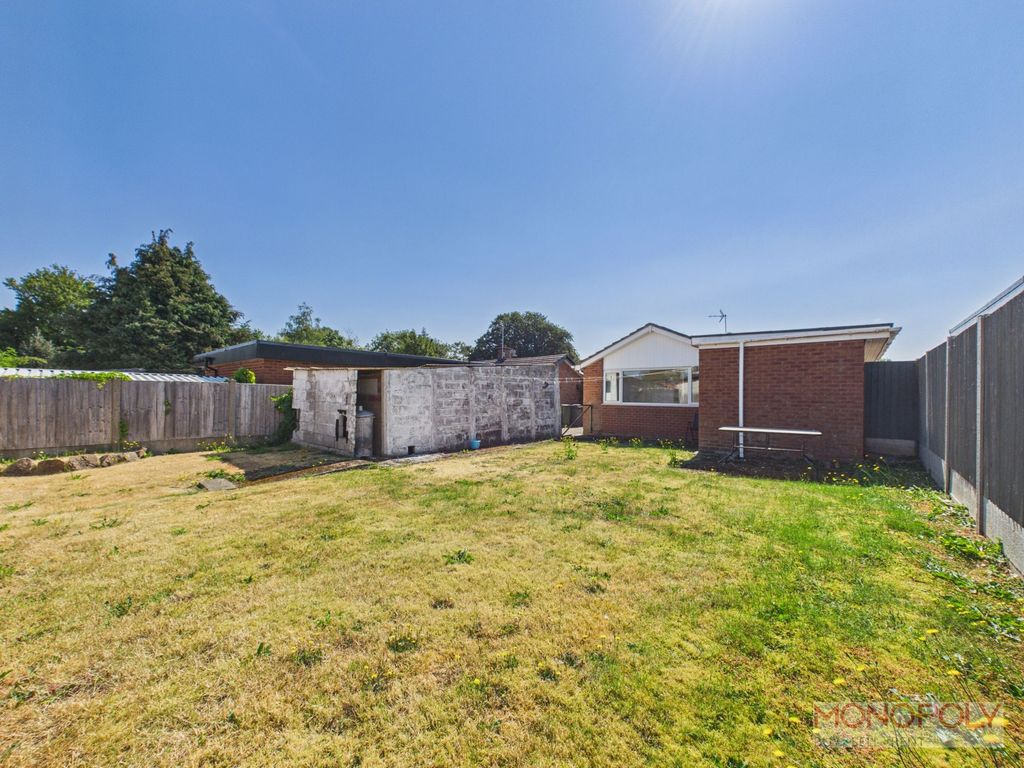 Property photo 3 of 17