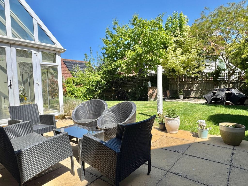 Property photo 3 of 29 Picture No. 44