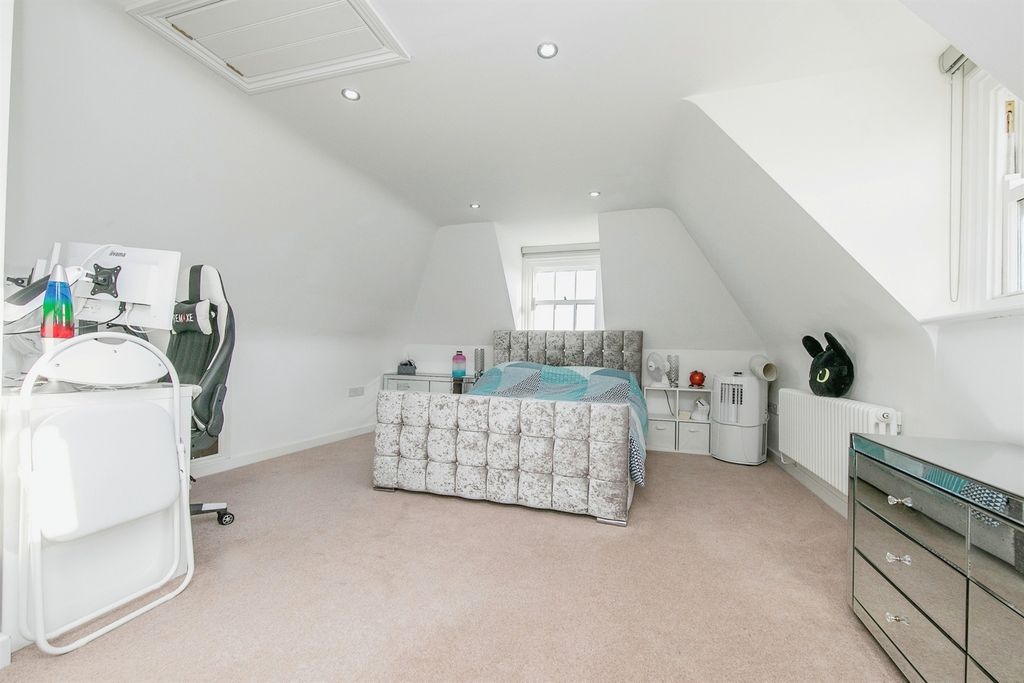 Additional image 13 of 4 bed detached house for saleMain Road, Harwich CO12