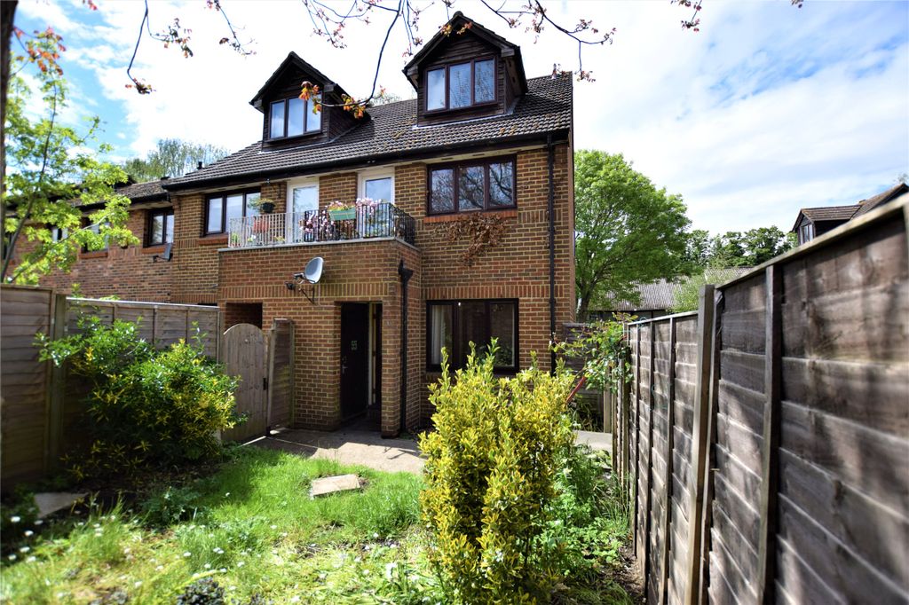 Property photo 2 of 9 Picture No. 10