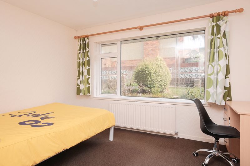 Property photo 3 of 8 Bedroom