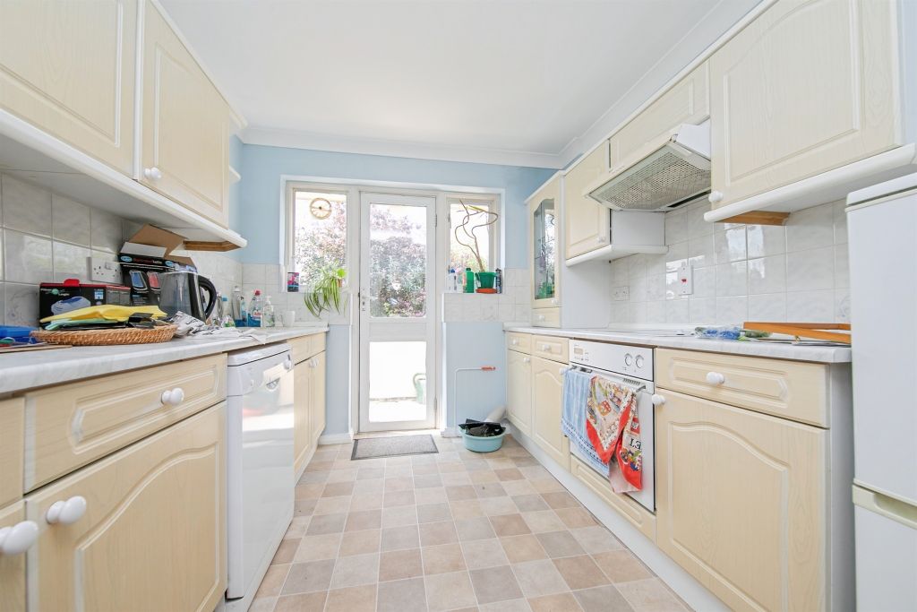 Property photo 3 of 15