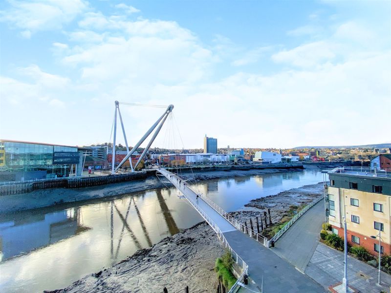 Property photo 2 of 13 Photo 13