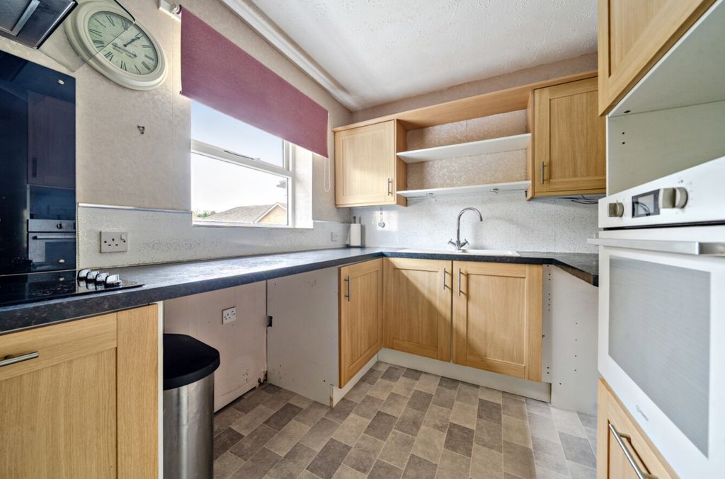 Property photo 2 of 10 1447965-3-69E232F7Af4F2