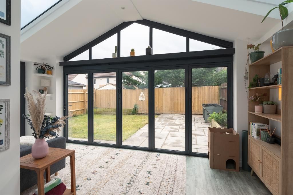 Property photo 2 of 30 Sun Room