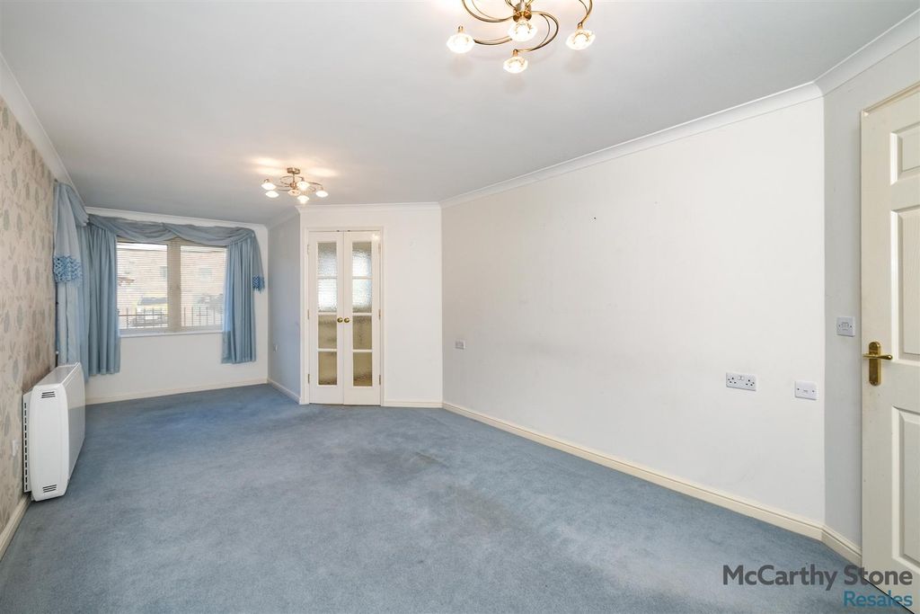 Property photo 3 of 18 Dscf5395.Jpg