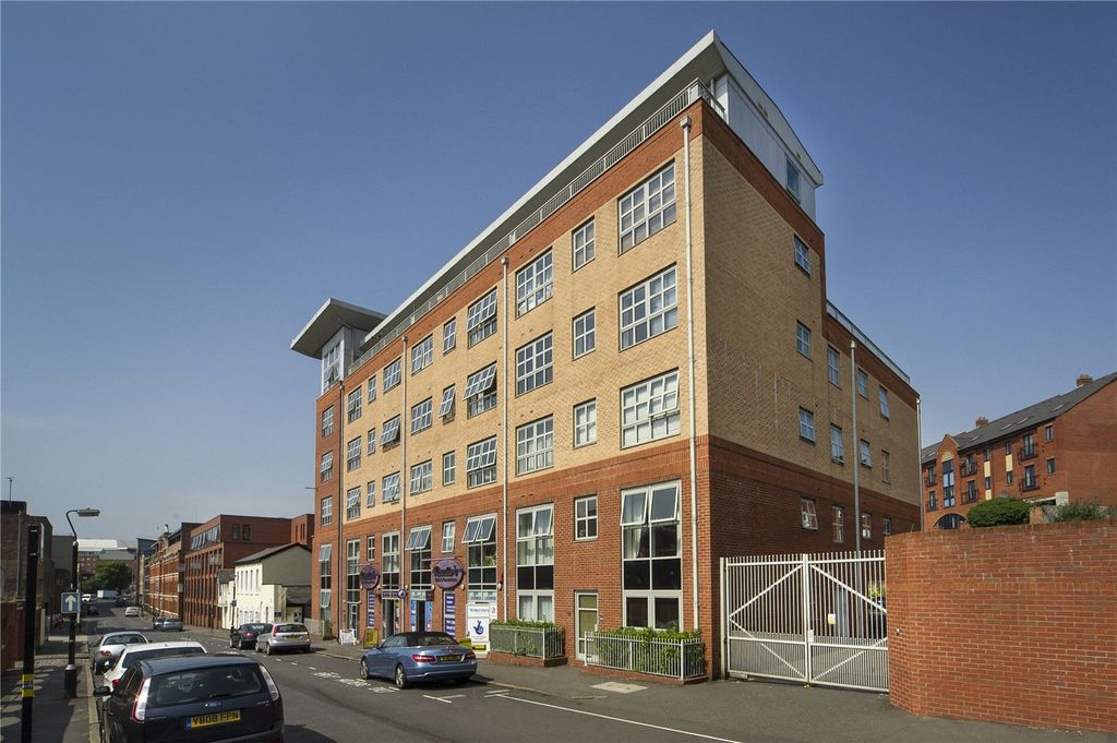 Property photo 1 of 9 Picture No. 07