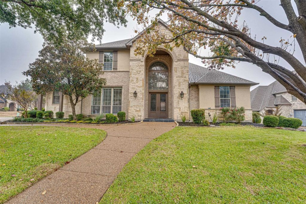 Property photo 1 of 31