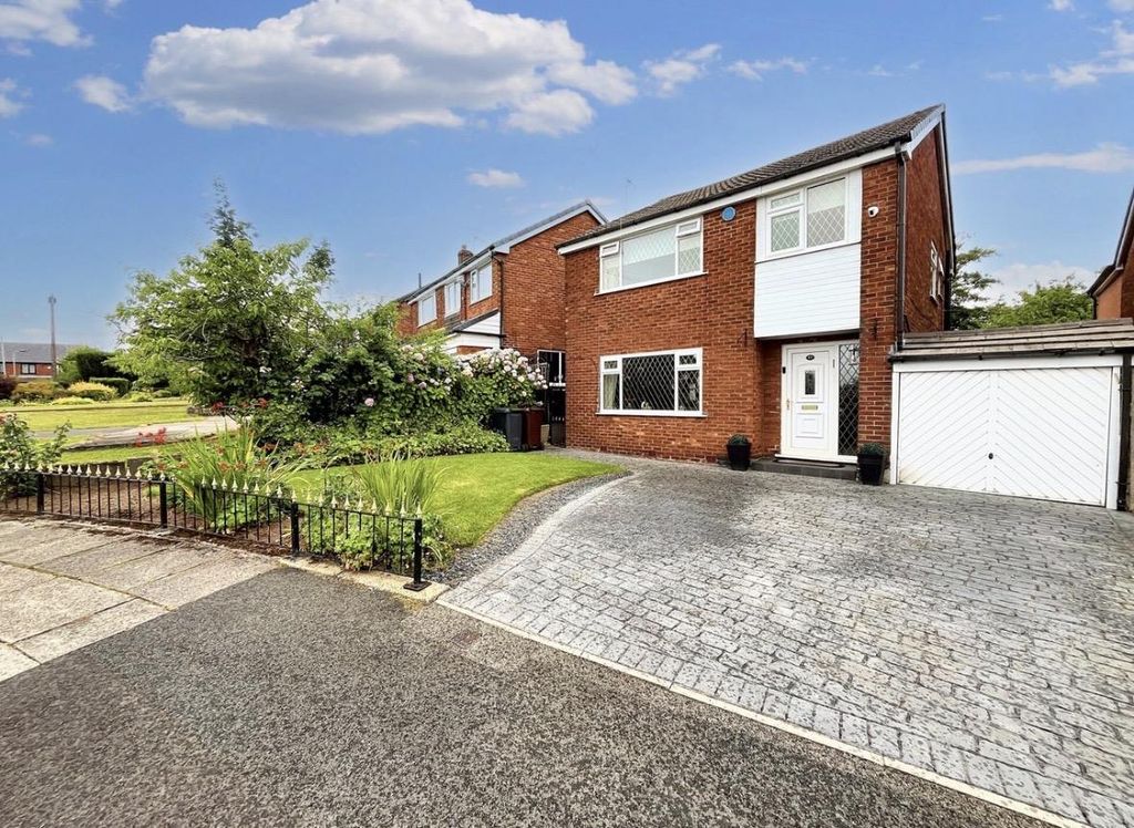 Property photo 2 of 27 Image00027.Jpeg