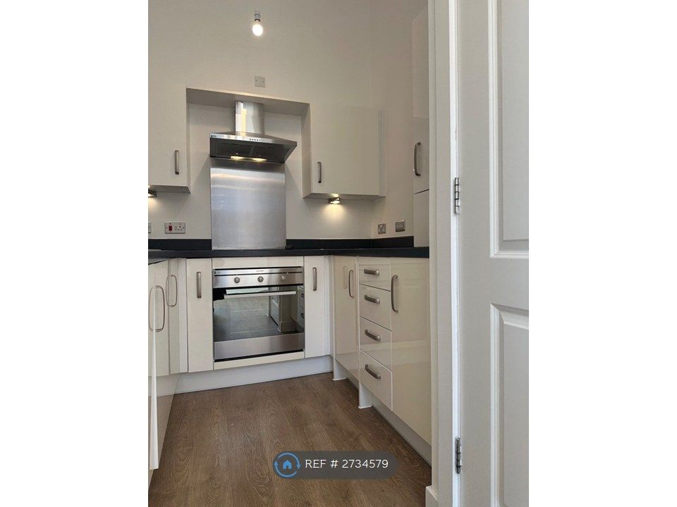 Property photo 3 of 8