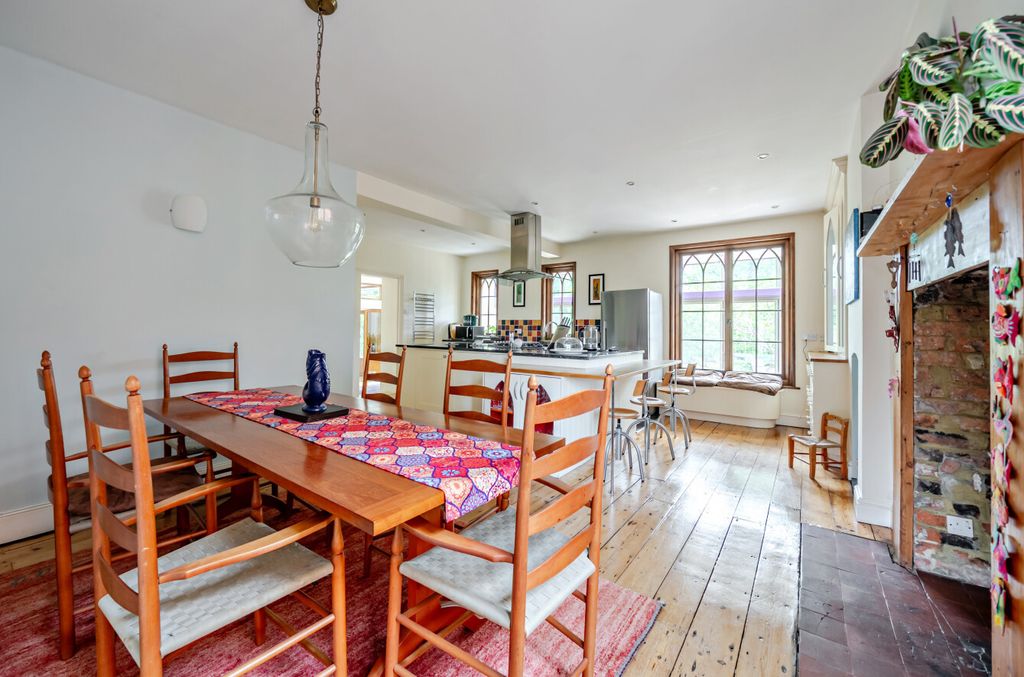 Additional image 12 of 6 bed detached house for saleGuildford, Surrey GU1