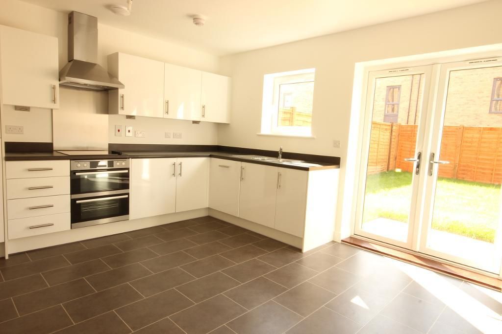 Property photo 3 of 12 Photo 3