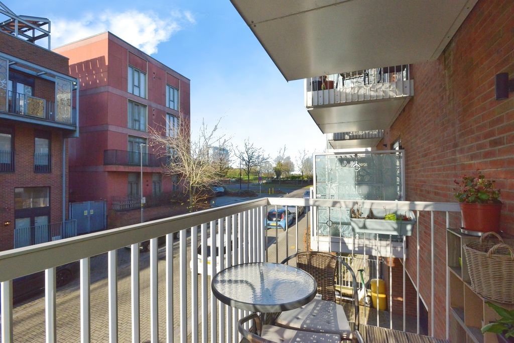 Property photo 2 of 15