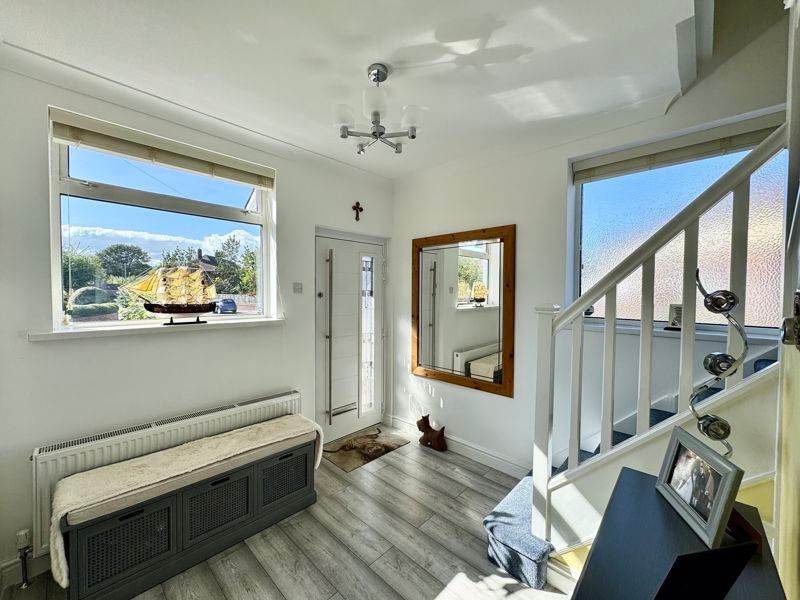 Property photo 3 of 20 Photo 5