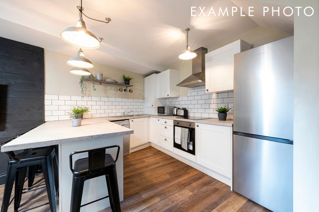 Property photo 3 of 9 Flat T, Hosiery, Kitchen Example 2