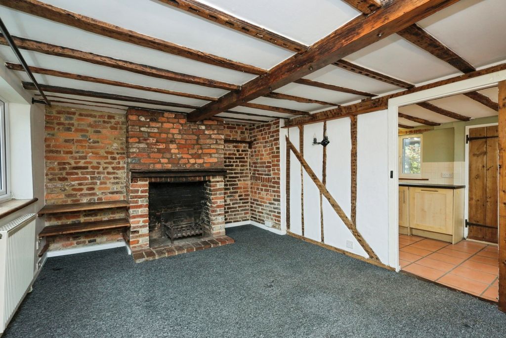 Property photo 2 of 17 Photo