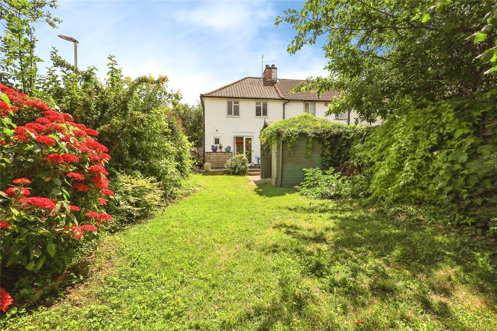 Property photo 2 of 31 Picture No. 64
