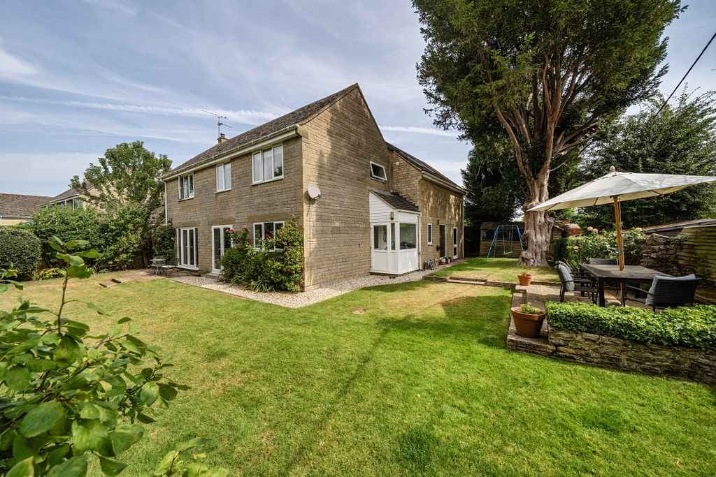 Property photo 3 of 18 149433123