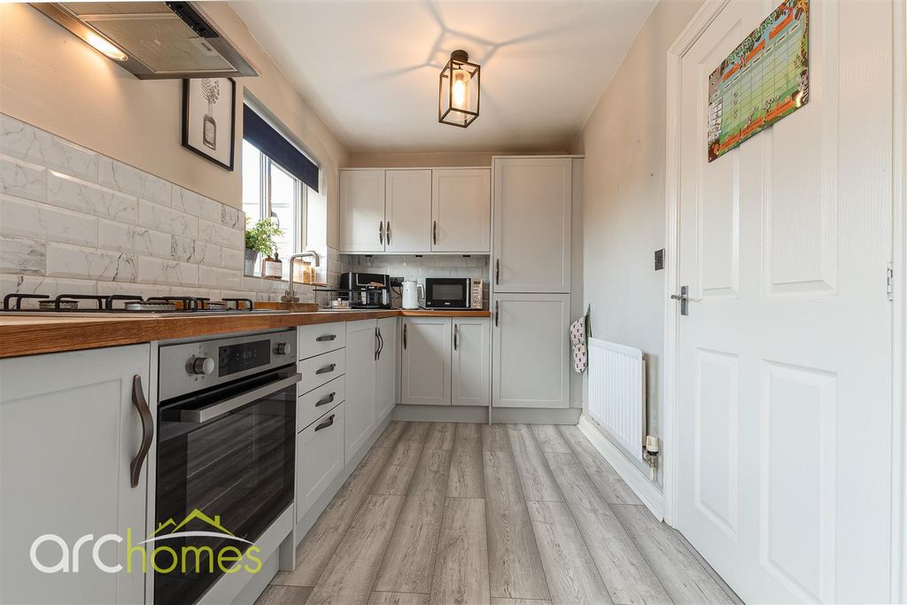 Property photo 3 of 27 Dsc_3548-Edit.Jpg