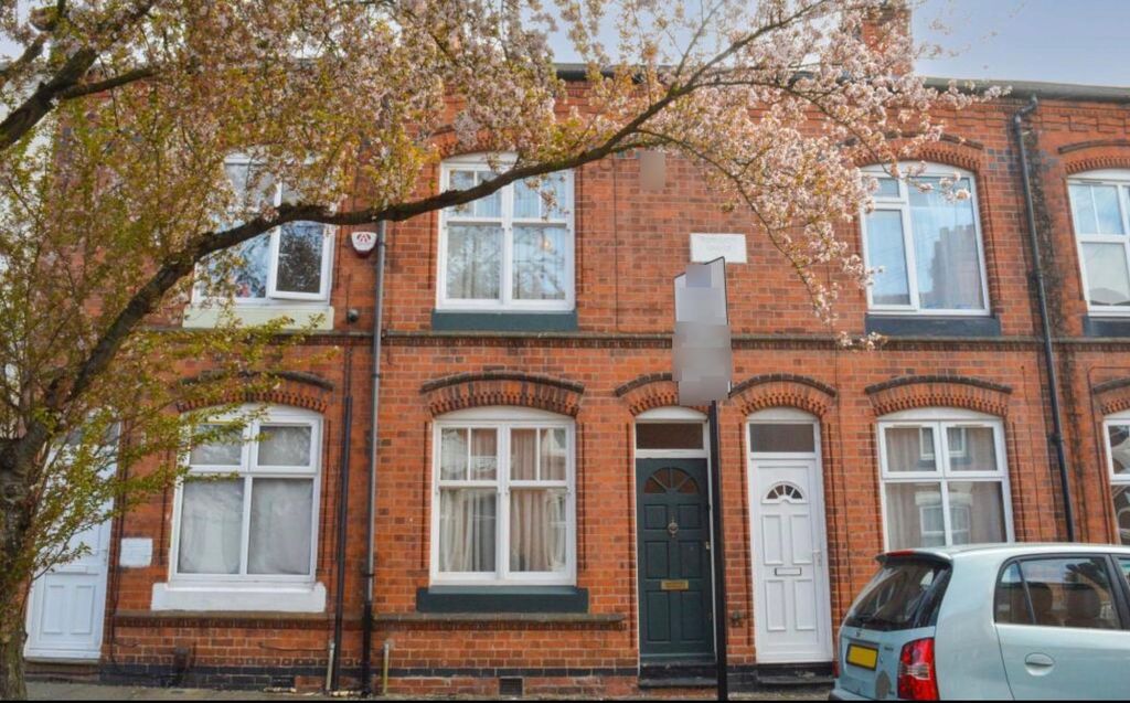 Property photo 1 of 11 Photo 0