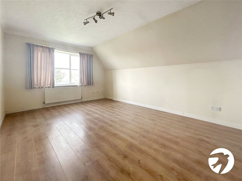 Property photo 2 of 6 Picture No. 02