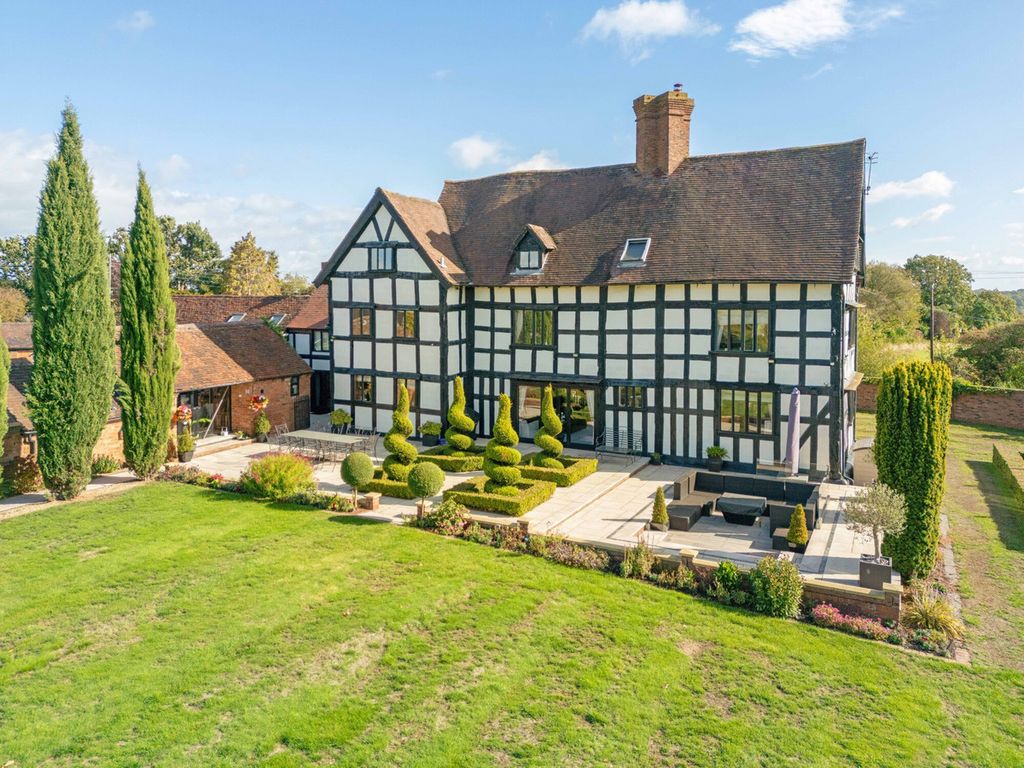 Property photo 3 of 36