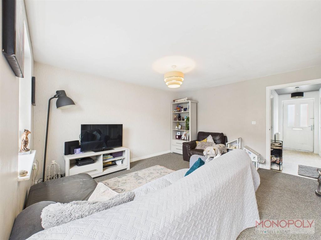 Property photo 3 of 20 Cam04439G0-Pr0132-Still014.Jpg