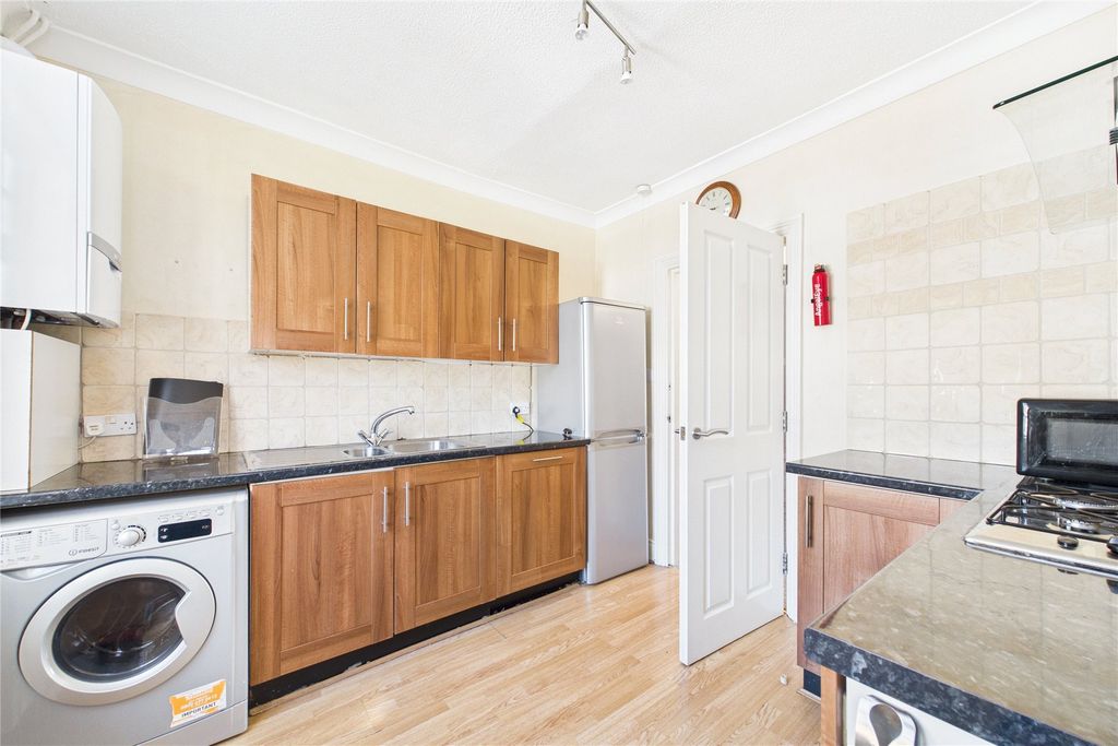 Property photo 3 of 10 Picture No. 31