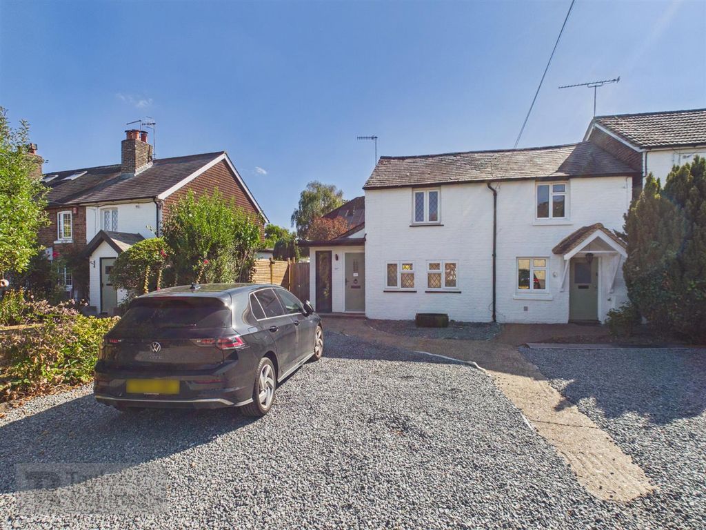 Property photo 1 of 7 Cam02600G0-Pr0817-Still001.Jpg