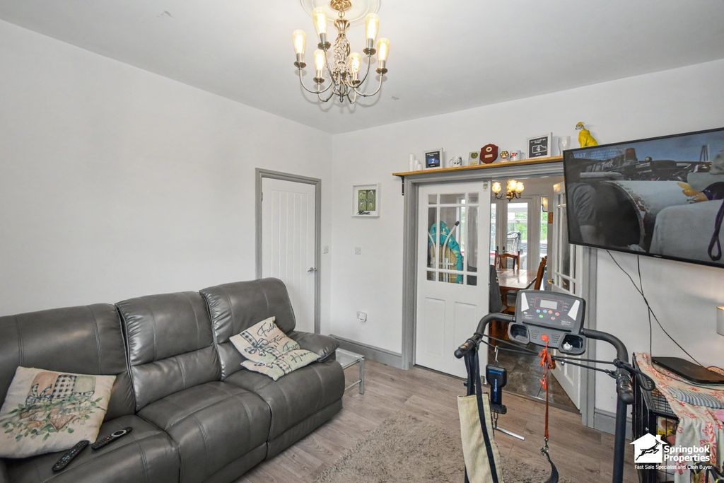 Property photo 2 of 16 Image 1
