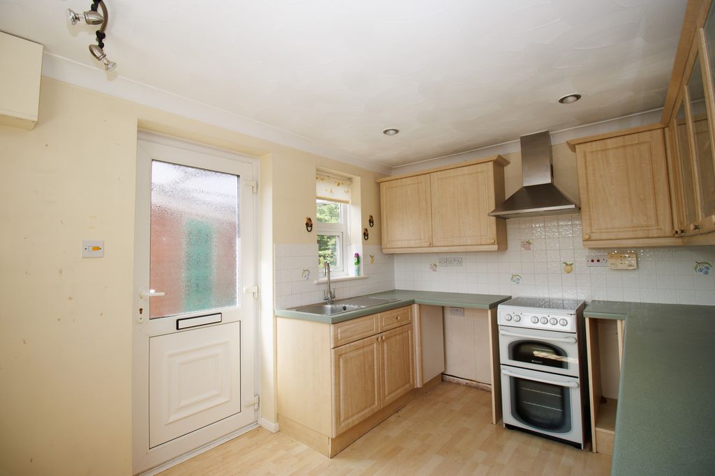 Property photo 3 of 13