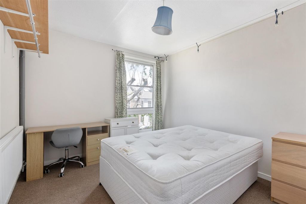 Property photo 2 of 8 Rosebank 8 Ph9.Jpg